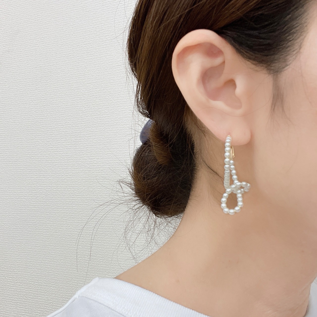 ツイストパールピアス 両耳 韓国アクセ 韓国デザイン 4センチ デザイナーの推しピアス bittersweet