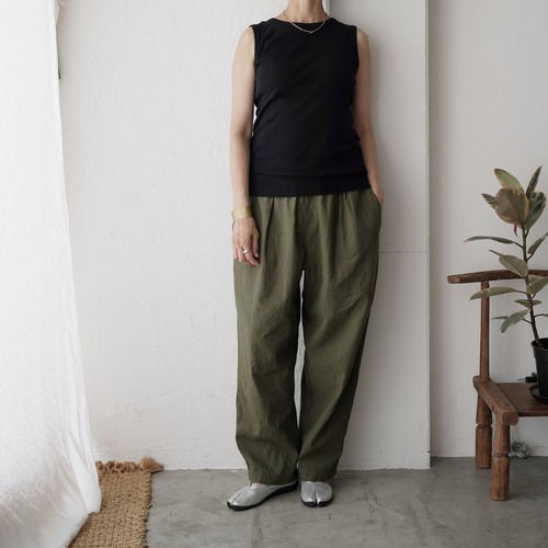 ワンタックテーパードイージーパンツ／A HOPE HEMP