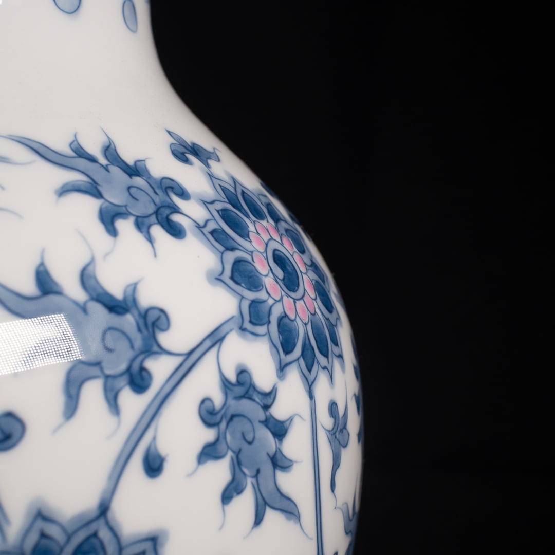 呉須唐草 花器 / 大倉陶園 | トリノス-torinoth- | 新宿区神楽坂の