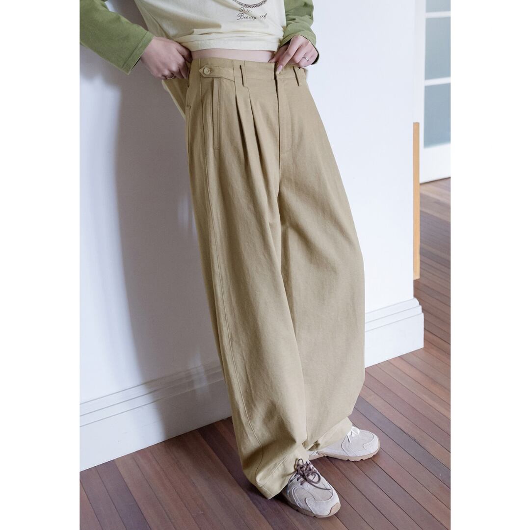 double tuck wide pants