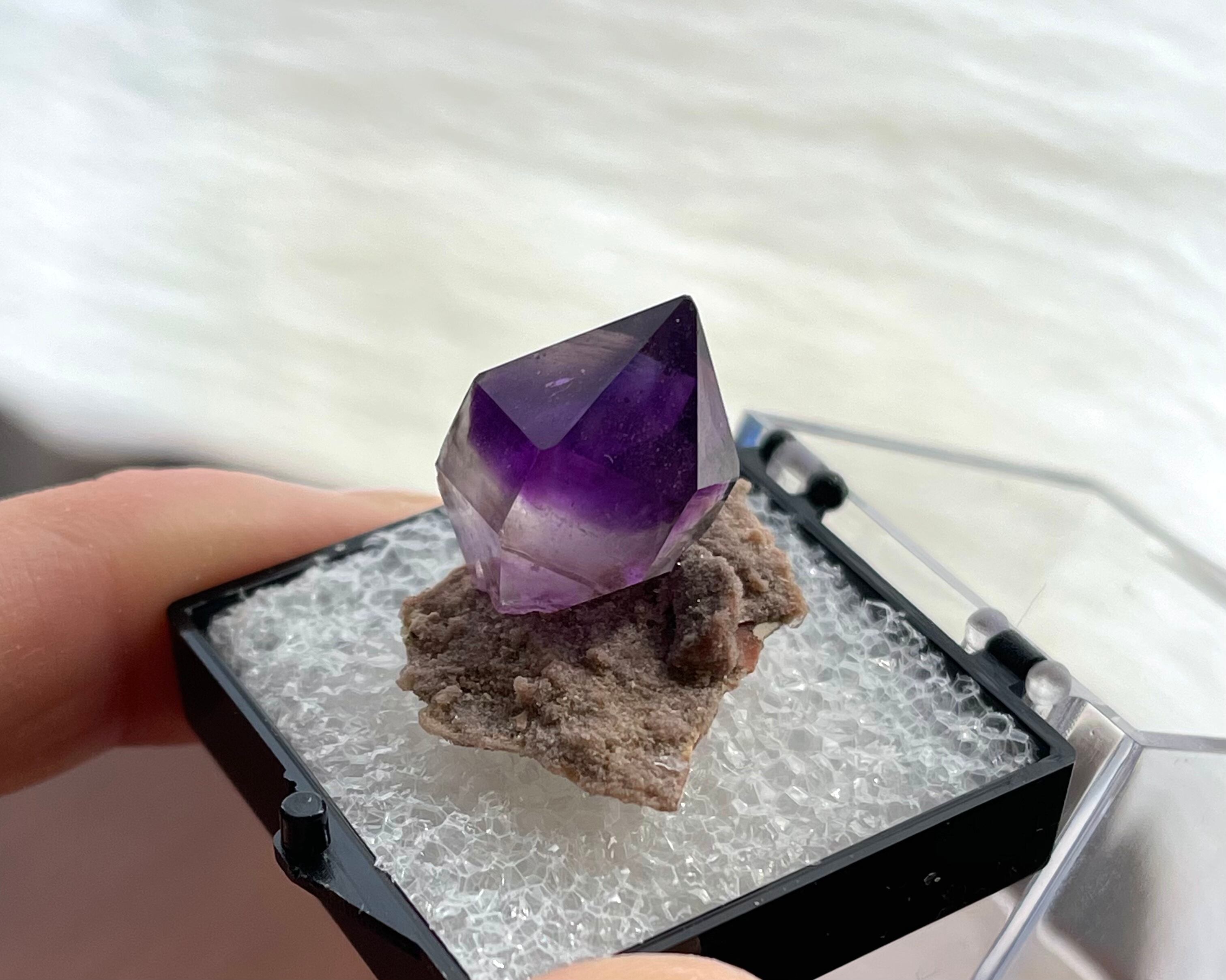 アメシスト【Amethyst】カザフスタン産 | PEANUTS MINERALS powered by BASE