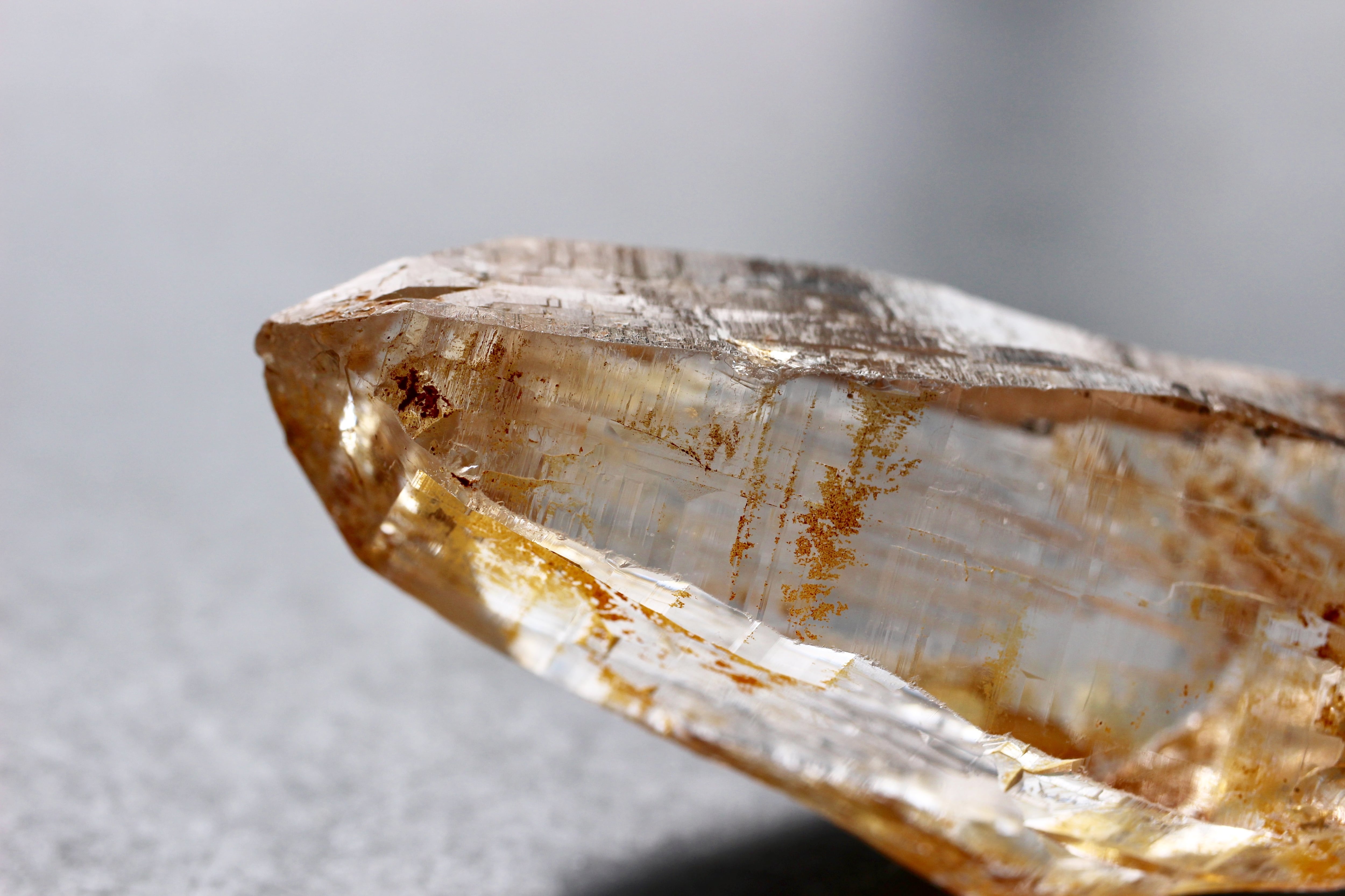 ガネーシュヒマール産 ヒマラヤ水晶 ゴールデンヒーラー | 石垣島の