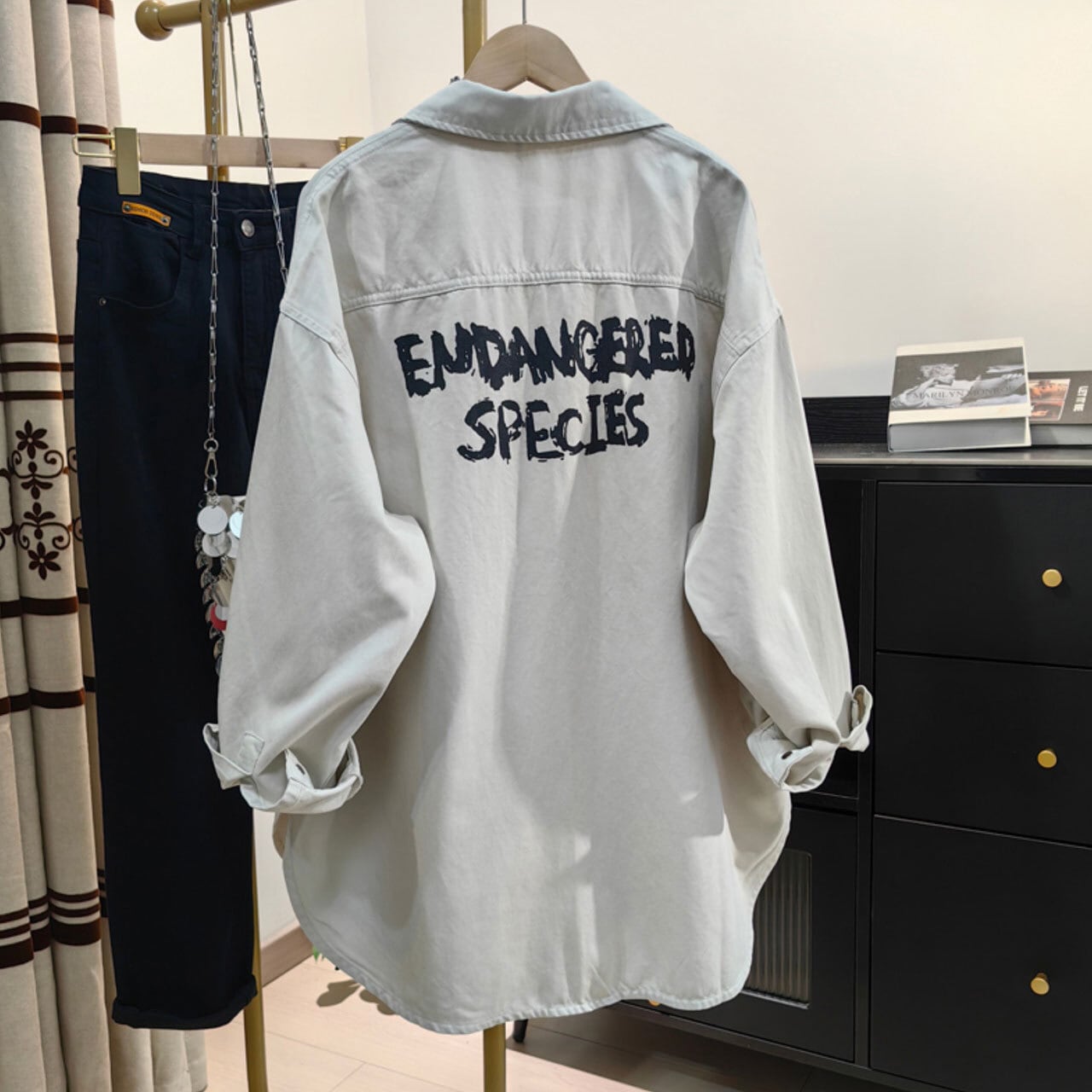 バックロゴプリントオーバーサイズカーゴシャツ R00167