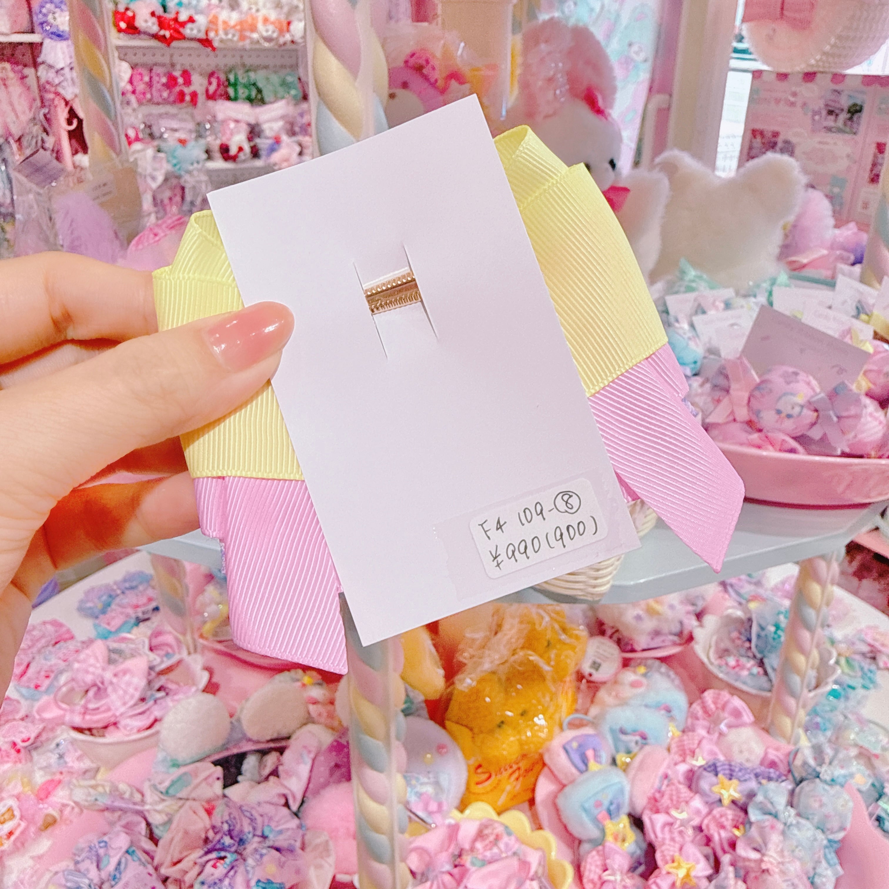 【F4】109-8ヘアクリップ