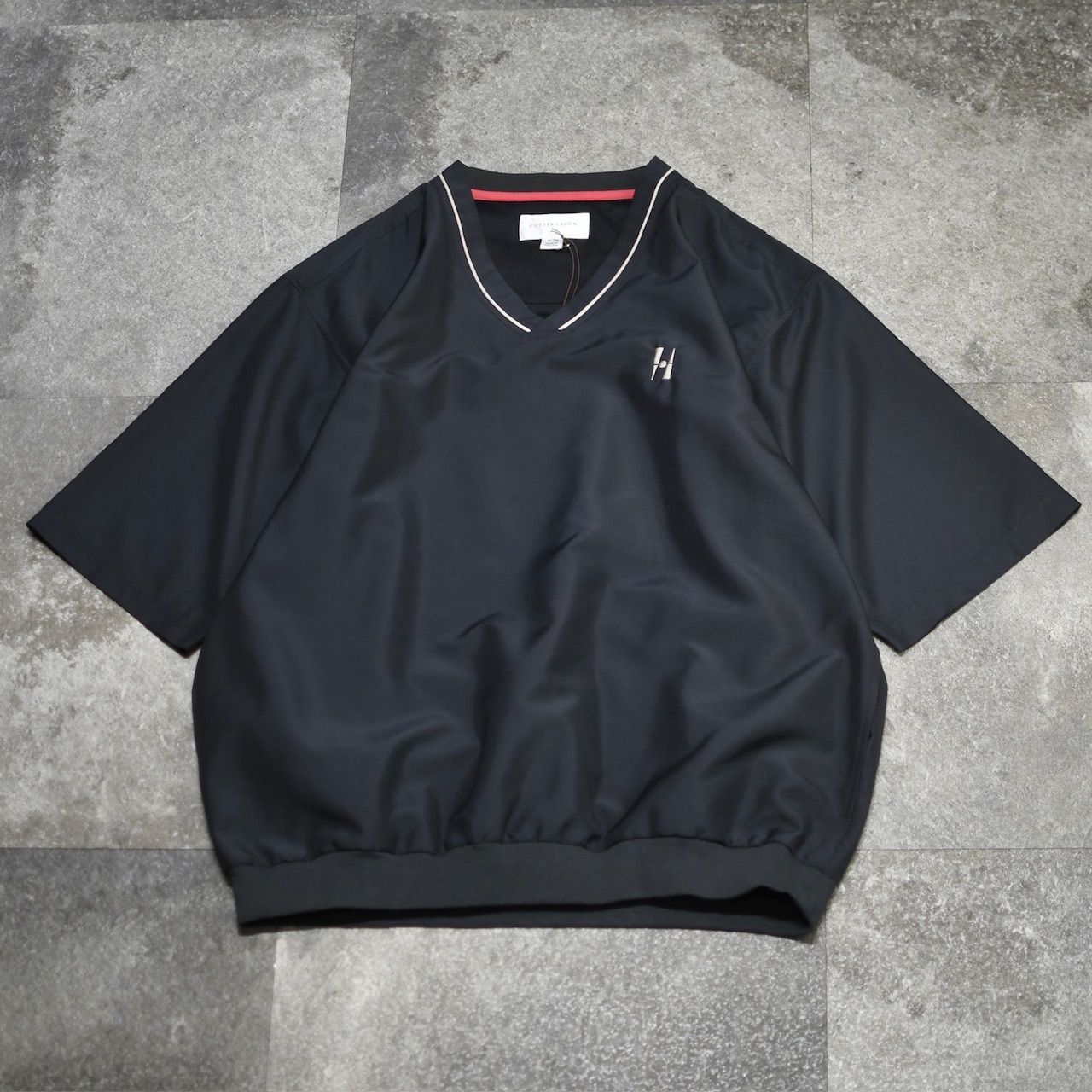 dead stock half sleeve nylon pullover