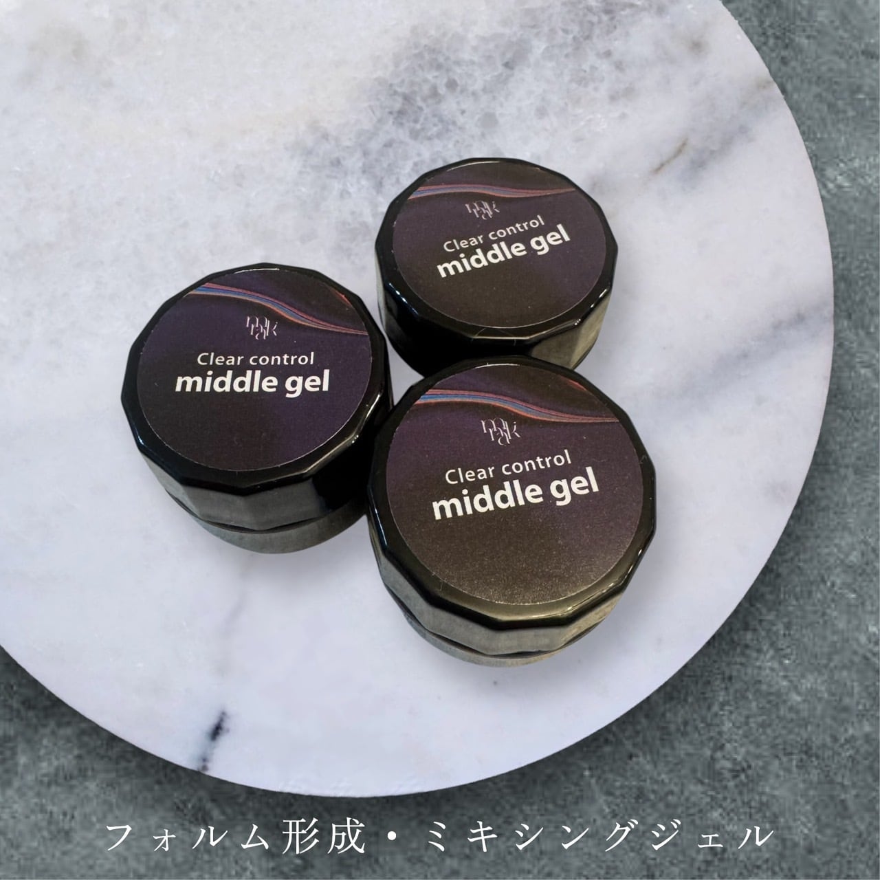 mikinail