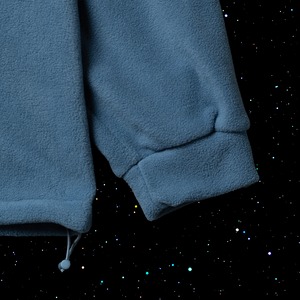 ∴ over the moon Half zip / blue