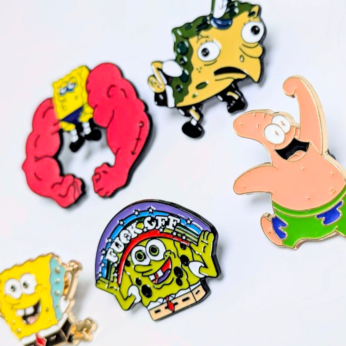 送料無料! ★ピンズ PINS★ピンバッジ 【 SpongeBob SquarePants ( スポンジボブ ) 】5Pセット〚アメリカン雑貨 アメトイ〛