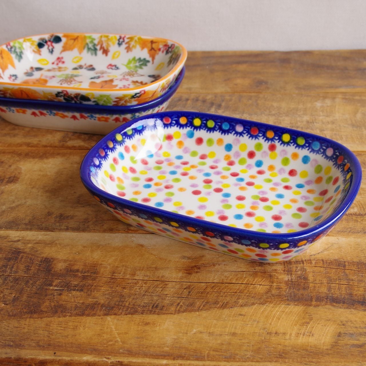 新品】 ポーランド食器 ポーリッシュポタリー 角皿 深皿 16cm カラフル