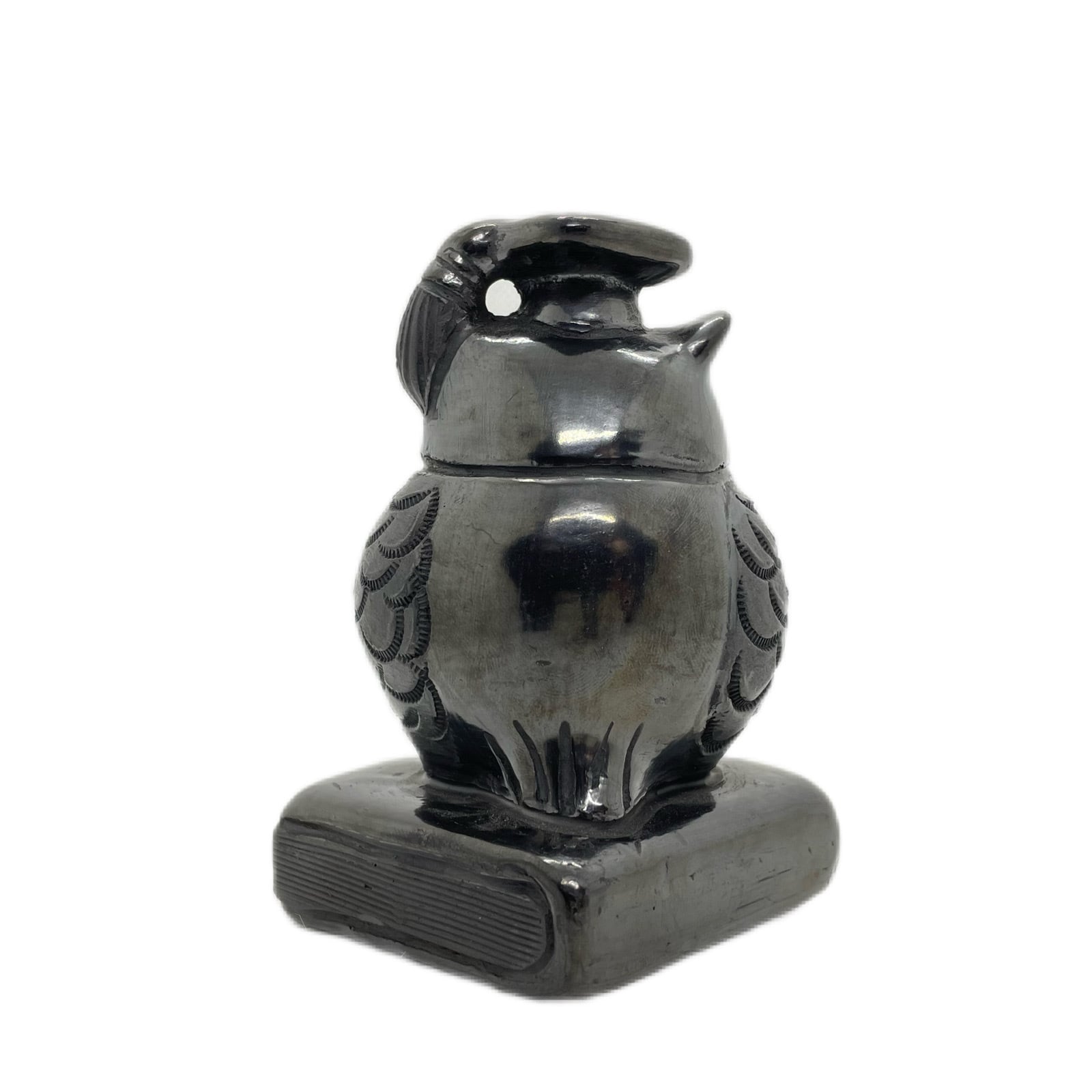 オアハカ州のバロネグロ（黒い陶器）フクロウ Oaxaca Coatepec Barro