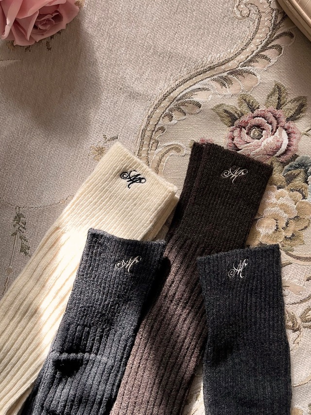 Mel.  knit socks
