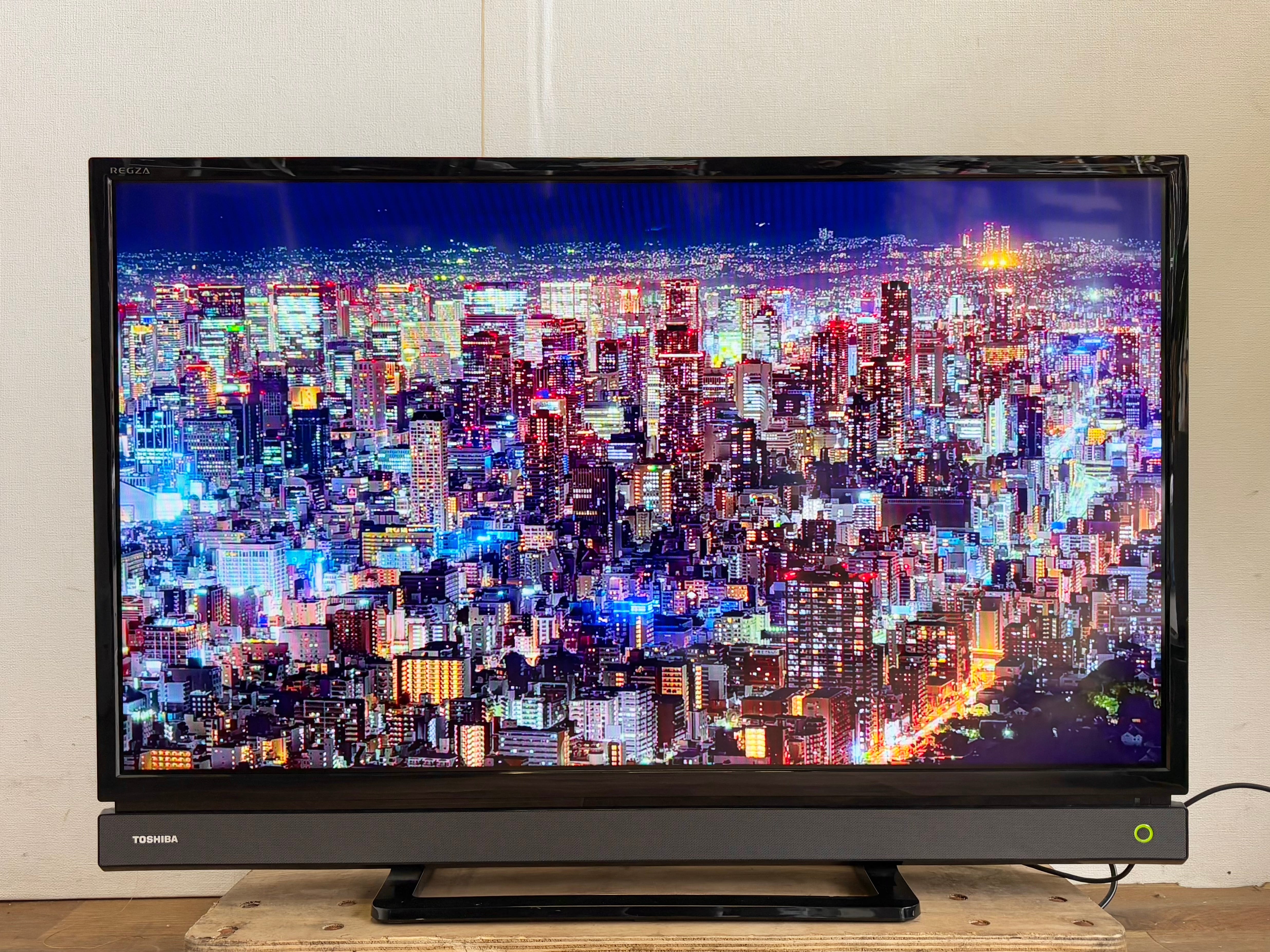 32型 TOSHIBA REGZA ハイビジョン液晶テレビ 2018年製 | 【オンライン