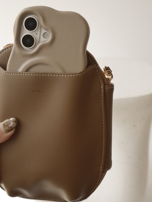 melty leather（mag/beige）