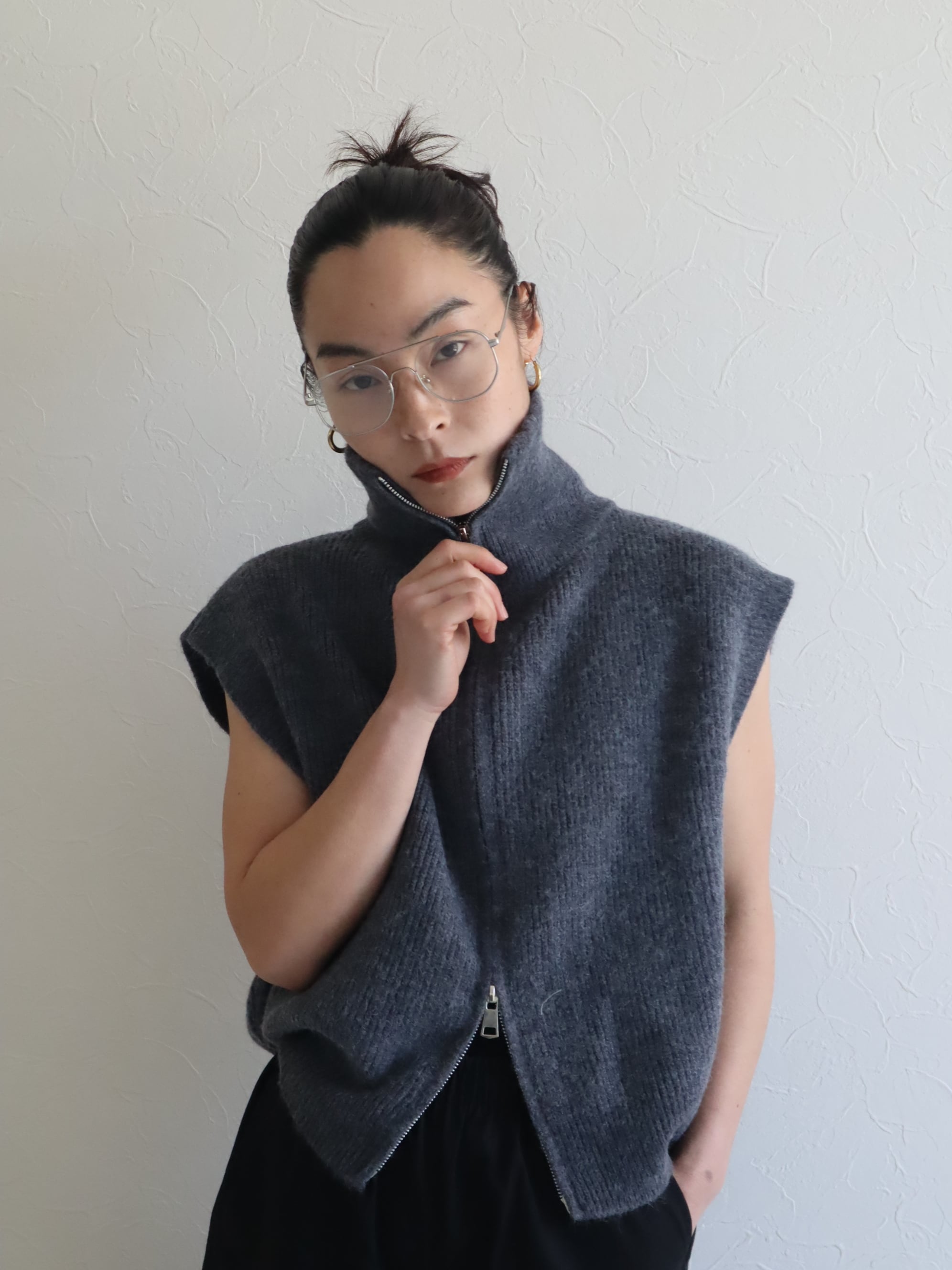 outer | HAILEE