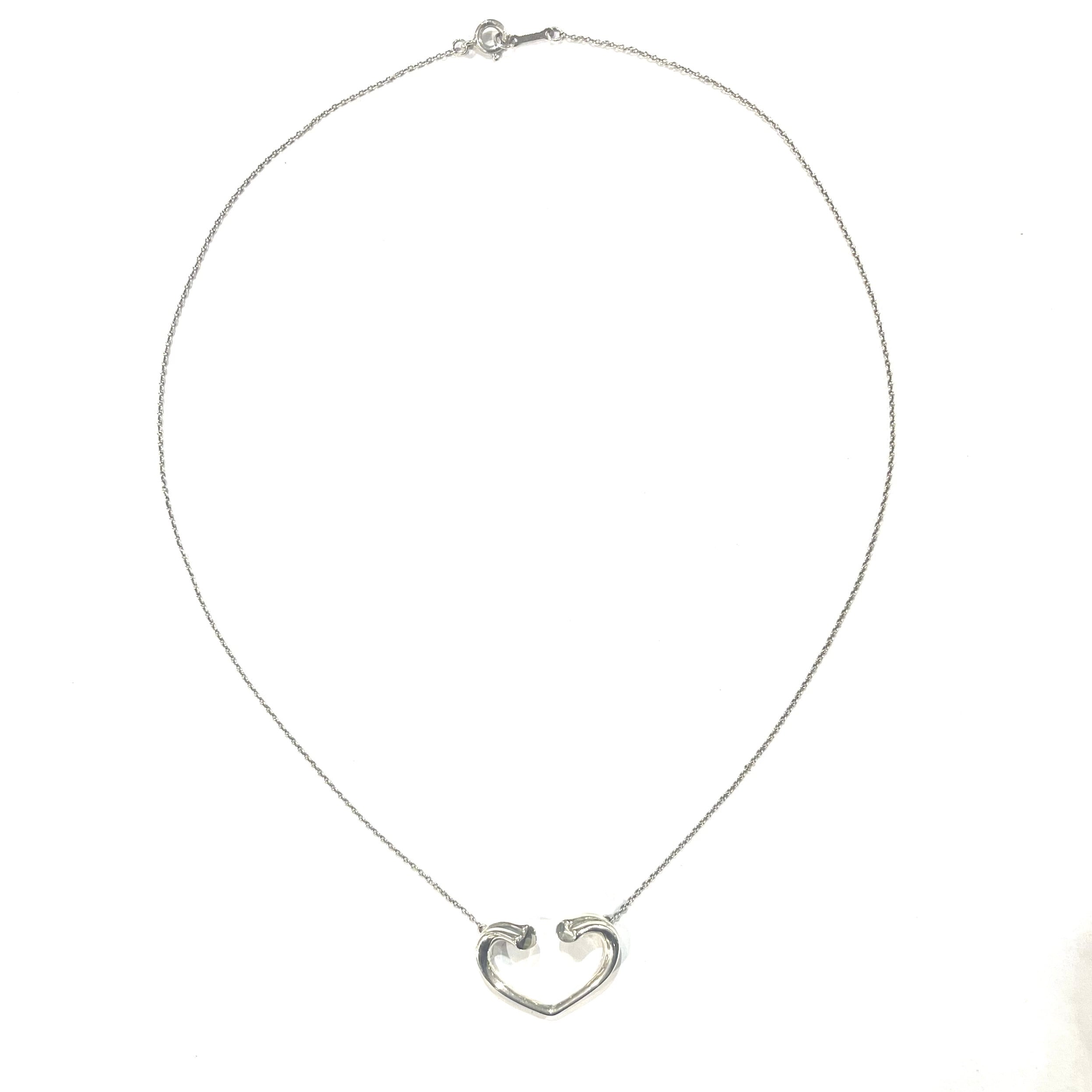 TIFFANY&CO. 】2310 胸元に浮かぶ断面ハートオープンハート ネックレス
