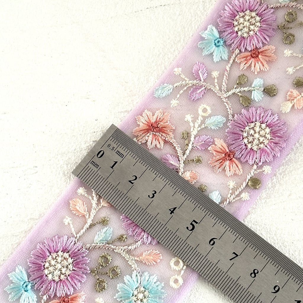 アンティーク 美しい淡いライトグレー とろみのあるリネン 月桂樹手刺繍クロス 貴久樹 名古屋帯 刺繍 フォーシーズン スーパーライト 手摺り 金銀箔