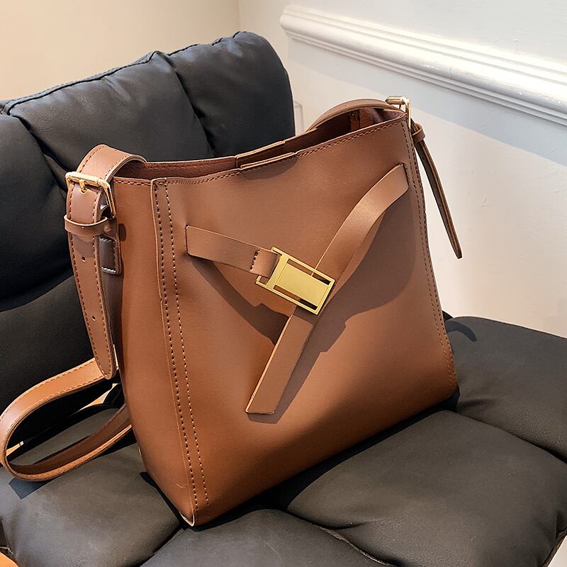 スタンダードシングルオータムウィンター レトロ 秋物 冬物 メッセンジャーバッグ Tiancai_Wing_Bag13001413257