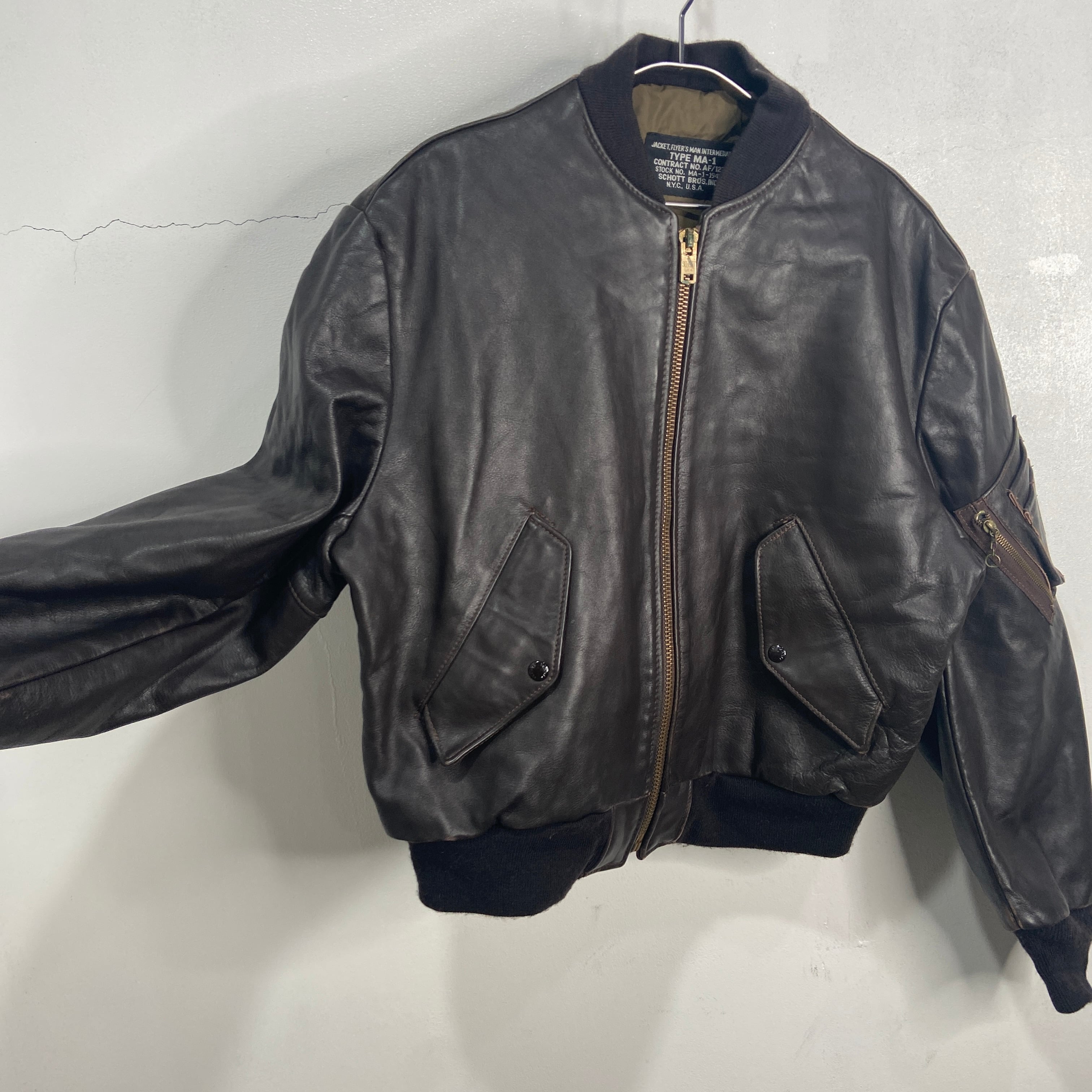 送料無料』SCHOTT 90s USA製 本革 フライトジャケット MA-1 ミリタリー 