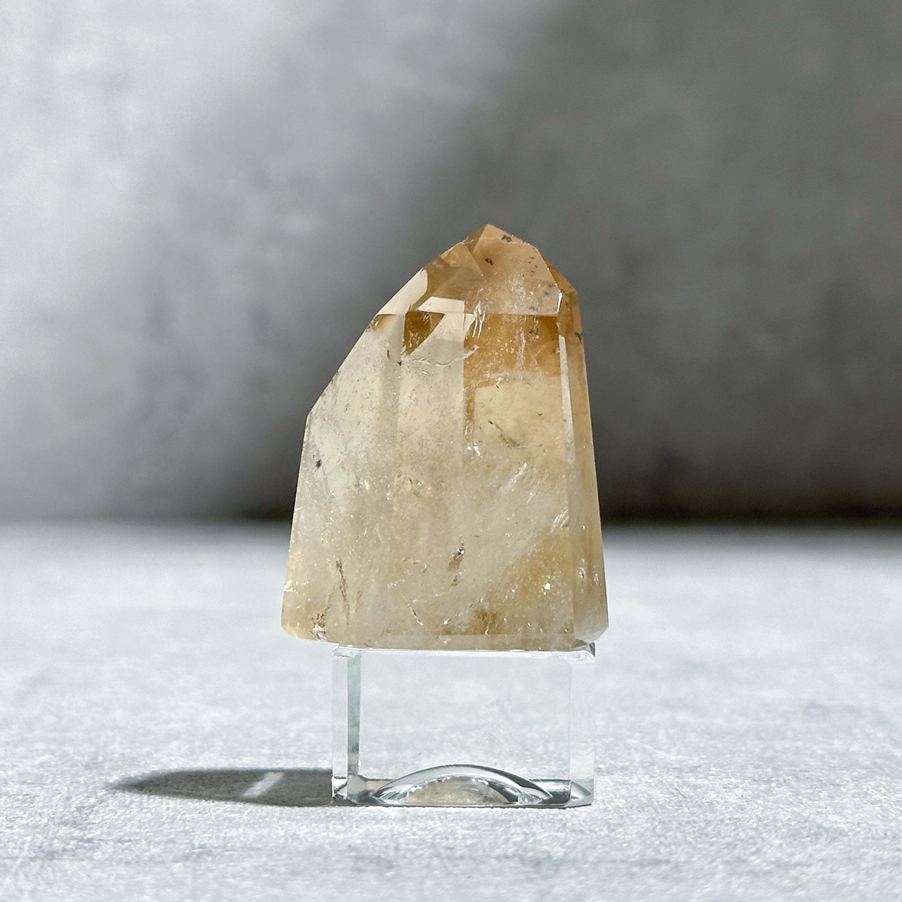シトリン（黄水晶） タワー44◇ Citrine ◇ 天然石・鉱物