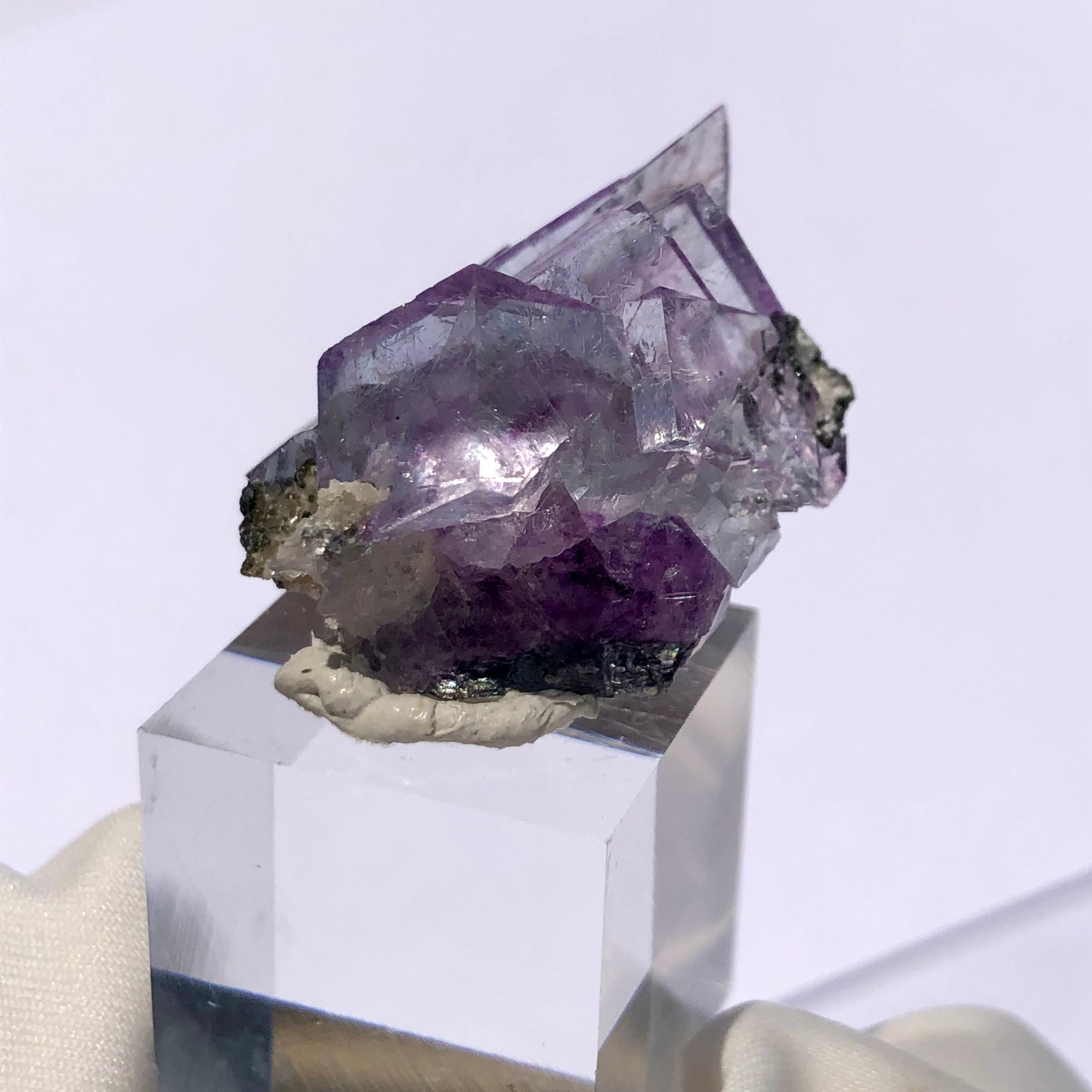 天然石 フローライト 鉱物　湖南省産　ヤオガンシャンフローライト原石 天然石 フローライト 鉱物湖南省産ヤオガンシャンフローライト原石