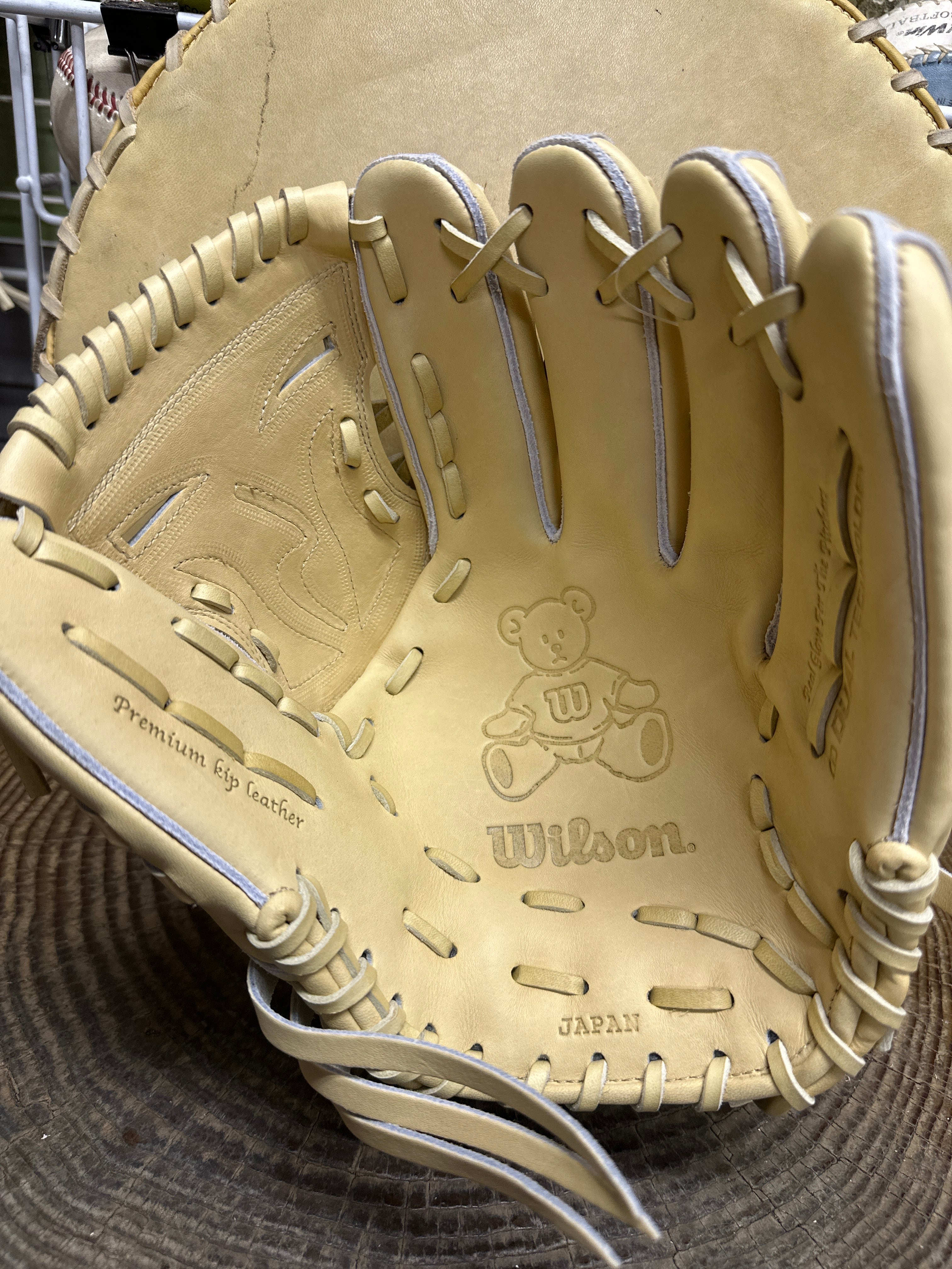 Wilson(ウィルソン)【限定】硬式投手用グローブ | カミスポーツ