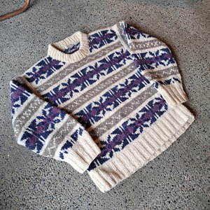 エクアドル製 総柄セーター used [301025]