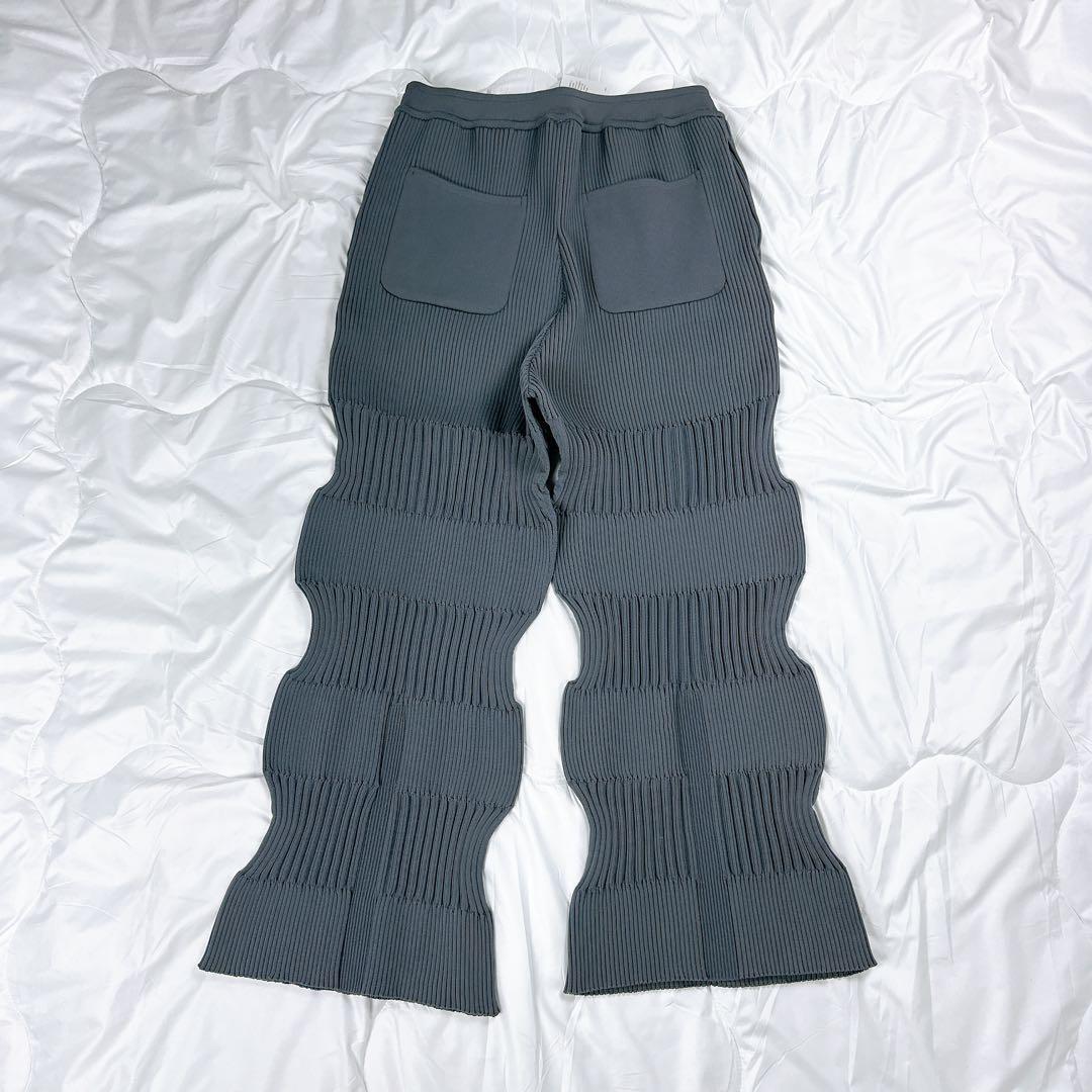 CFCL】FLUTED PANTS 1 | Rivré