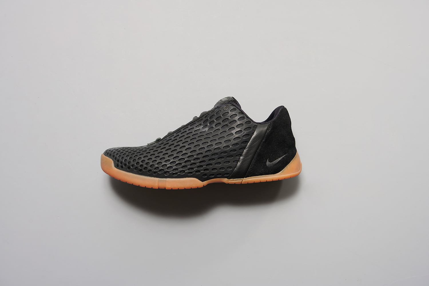 NIKE ZOOM AIR E-CUE | PLAYGROUND | スニーカーショップ