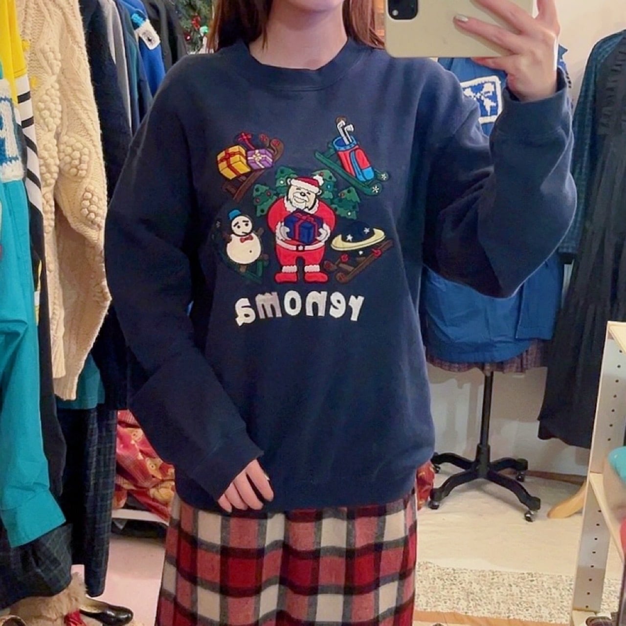 remoma / christmas embroidery sweat