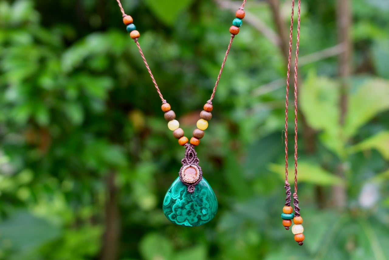 Malachite  & Sunstone micro macrame woody pendant