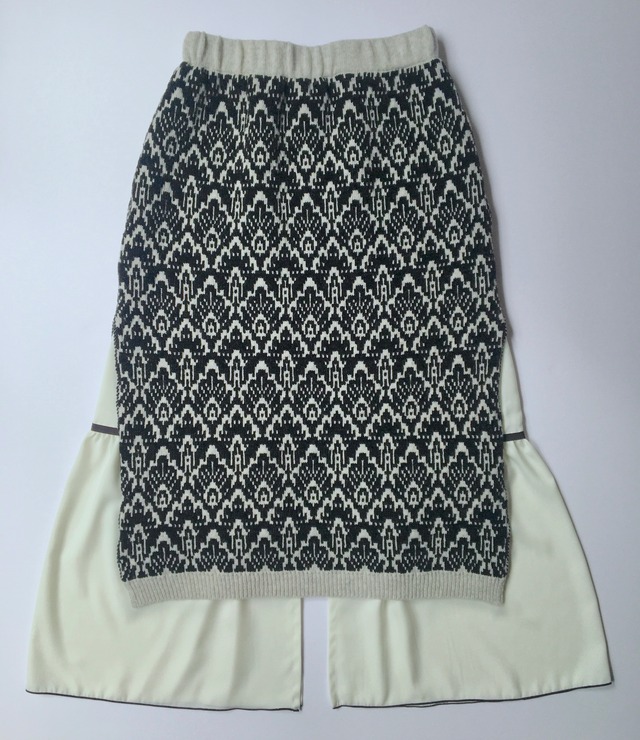 【受注 前金30%】YUKI SHIMANE Jacquard knit skirt - Black/Tanzanite