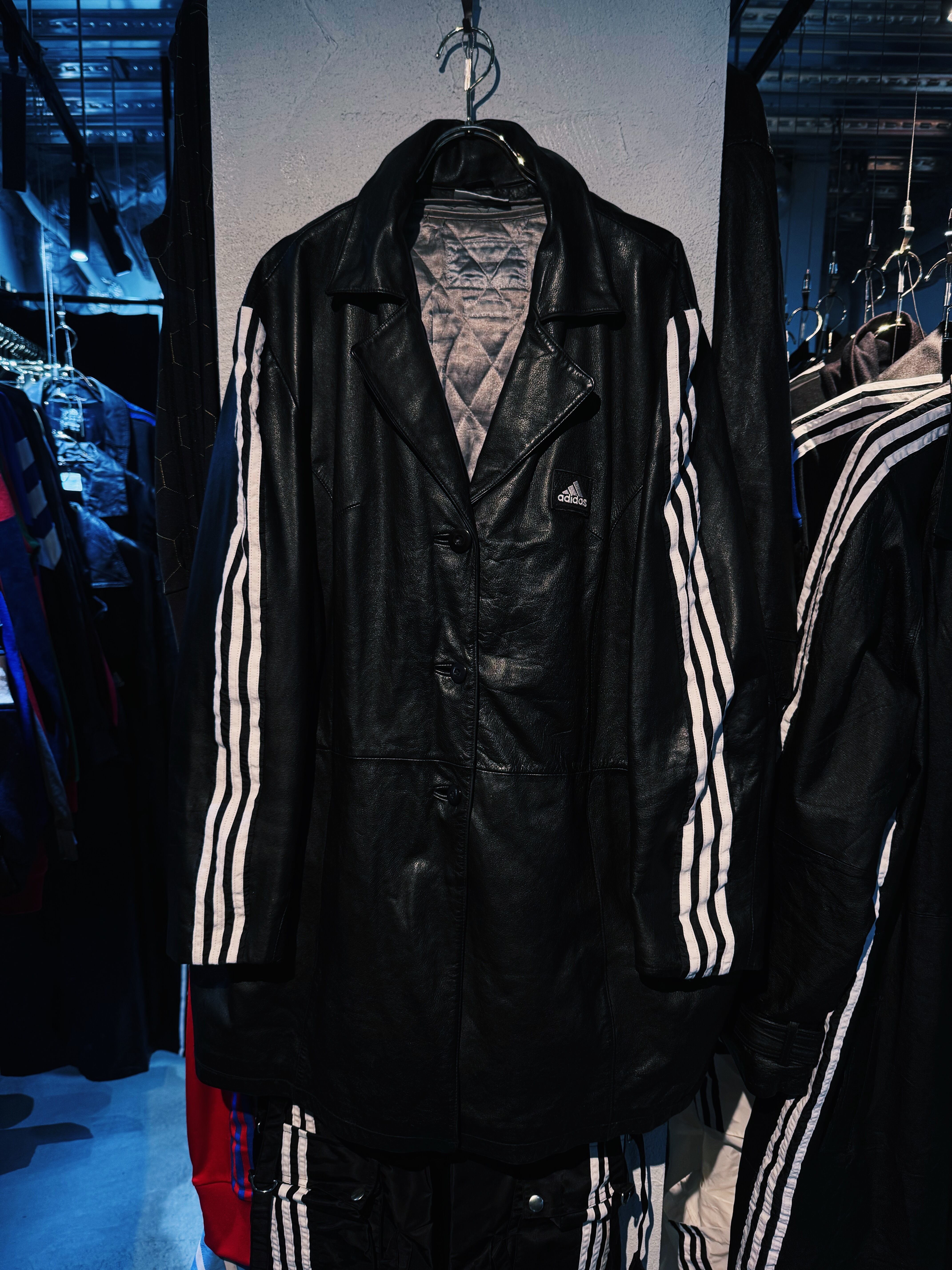 【D4C】special "original re:make" three stripe design vintage leather jacket three stripe edition