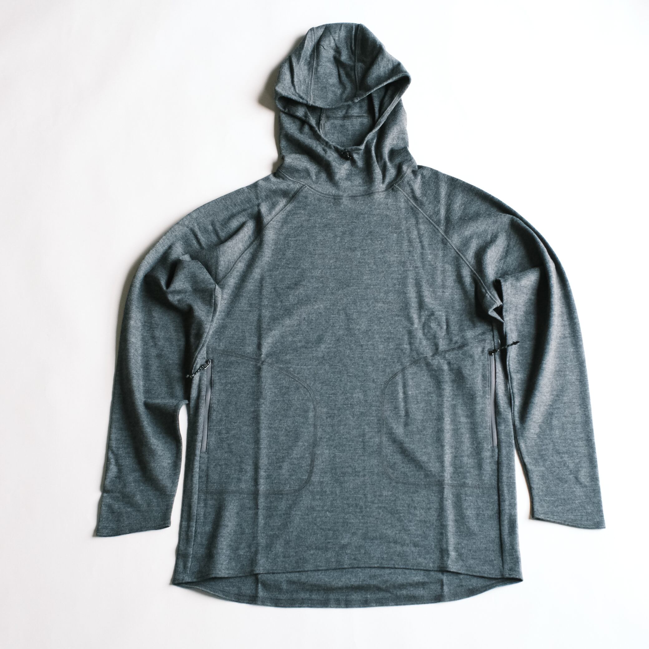 AXESQUIN / Merino Wool Hoodie ( 天然素材の良さを実感できる中厚手