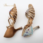 社交ダンス 衣装 ダンスシューズ ラテン ブラウン系 Kentdance ケントダンス 日本製 22 1/2サイズ ラインストーン 靴 くつ ヒール シューズ レディース キラキラ 華やか イベント ステージ 茶 青 上品 かわいい ピンク系 ブルー系