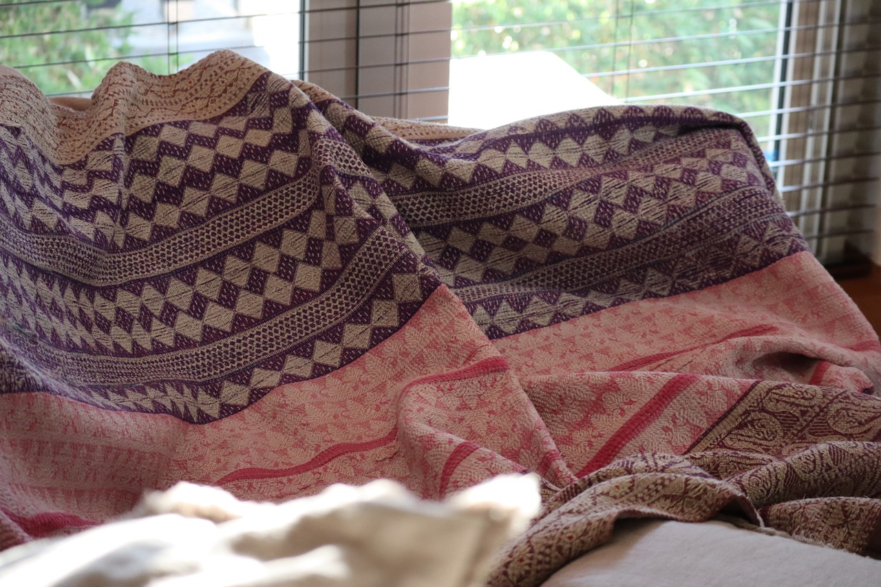 ORIENTAL KANTHA ヴィンテージ カンタキルト ラリーキルト マルチ 
