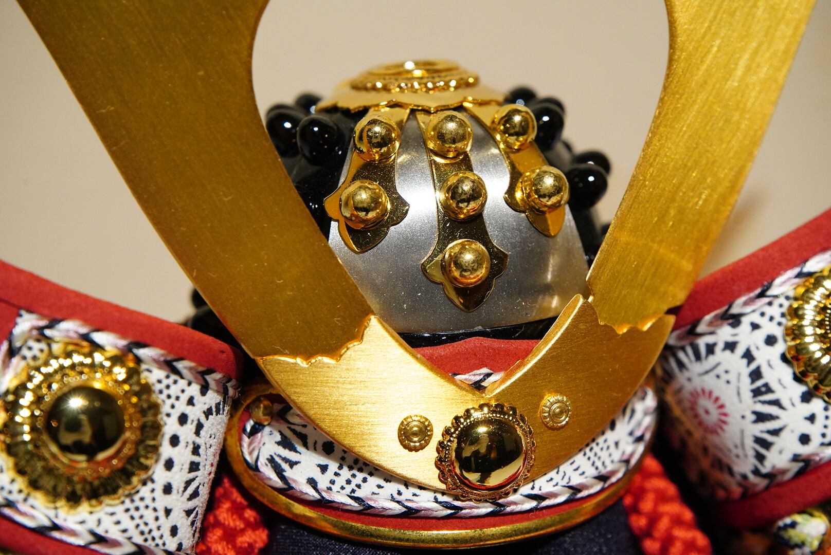 久月〉5号 御兜飾り 加藤峻厳 作〔55〕 | NAGANOYA ONLINESHOP