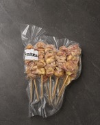 親皮串10本セット　(30g10本・未加熱品 )/　国産鶏肉