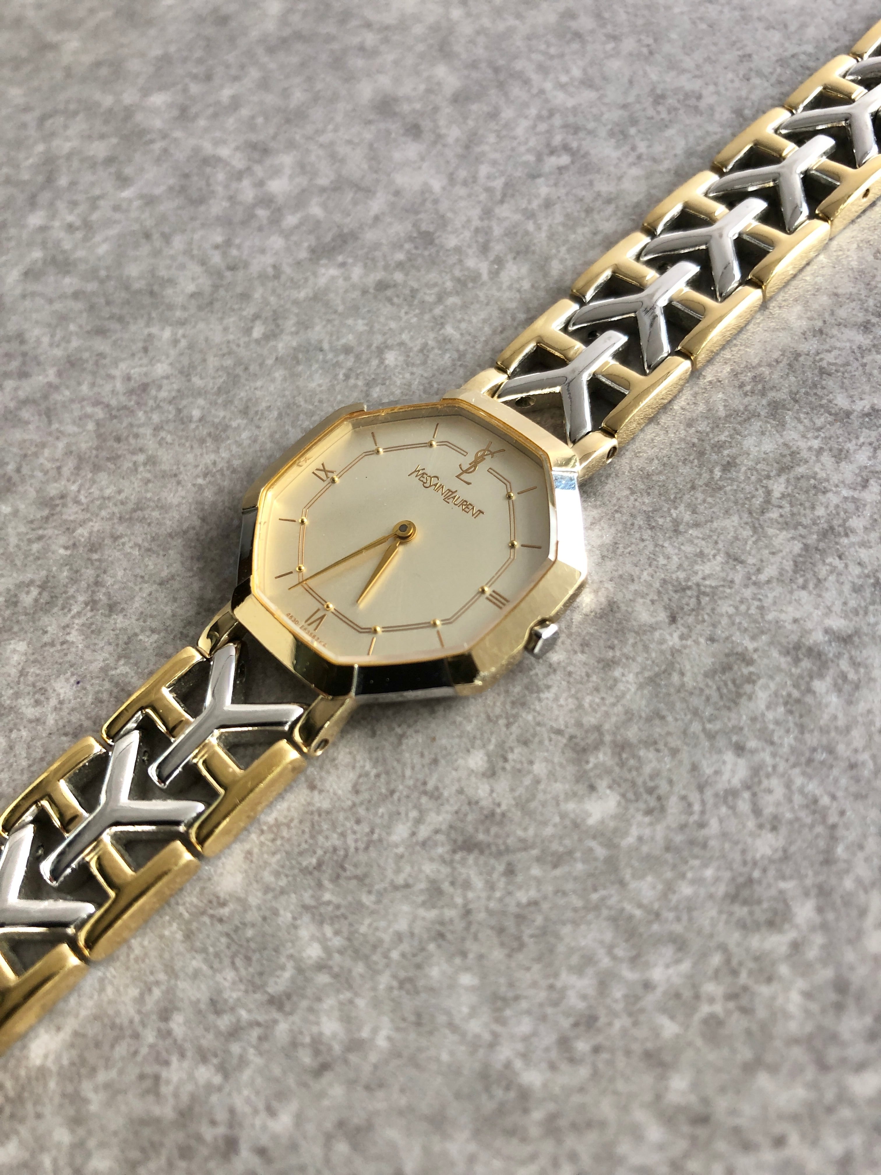 Yves Saint Laurent イヴ・サンローラン 腕時計 シルバー ゴールド