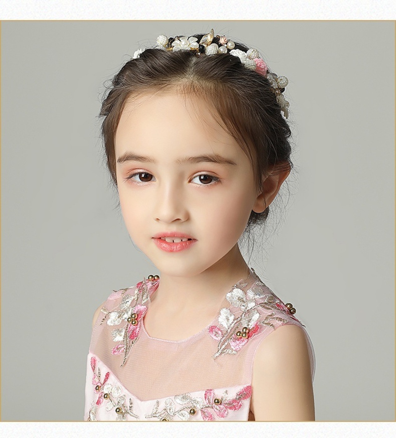 【即納】子供髪飾り　ヘアピン カチューシャ　ピアノ発表会　ヘアアクセサリー　誕生日プレゼント　七五三　ダンス演出　結婚式　フラワーガール　二次会　お宮参り　パーティー髪飾り