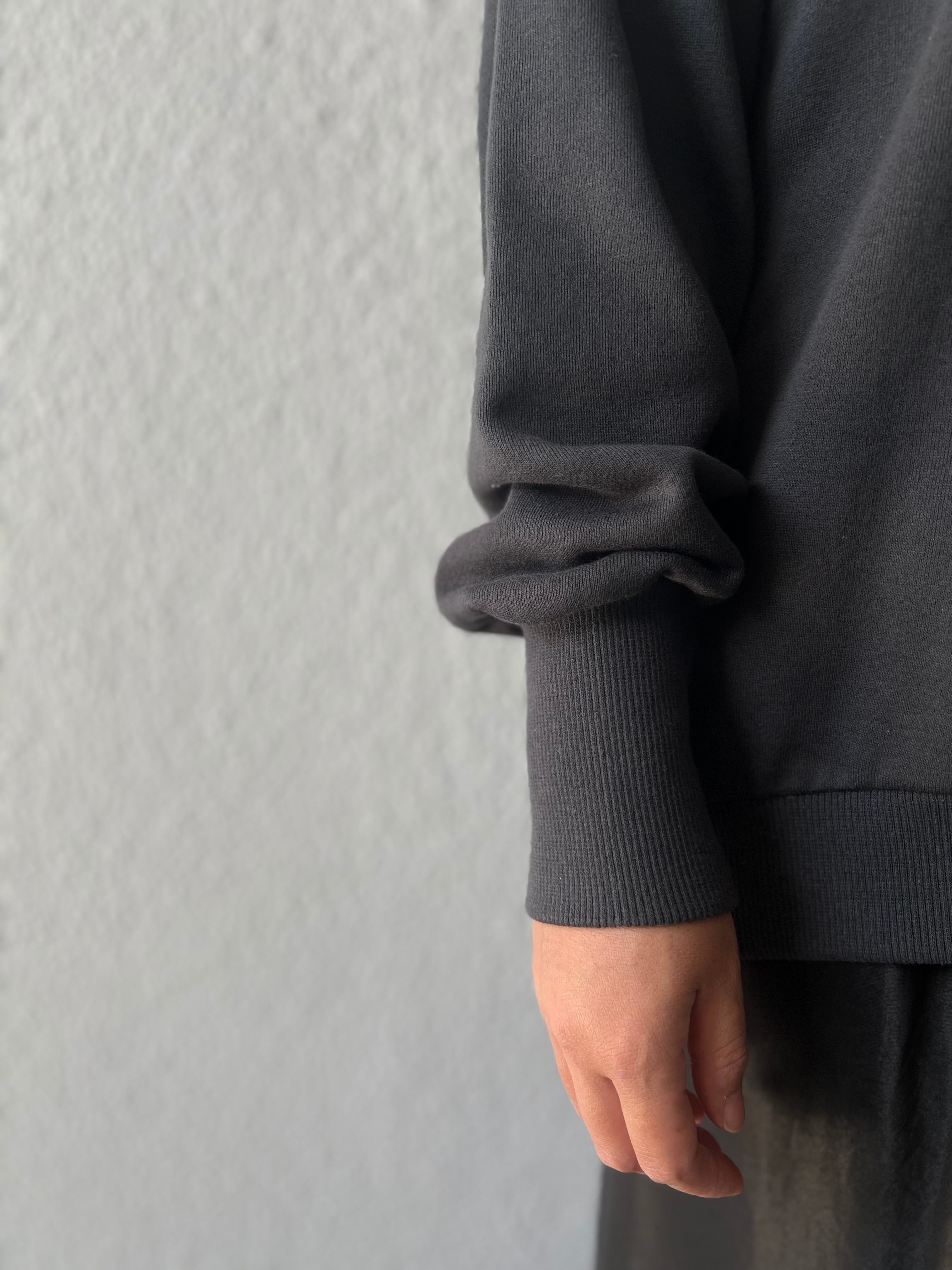 【cafune】バックZIP"CAFUNE"ロゴスウェット 535962