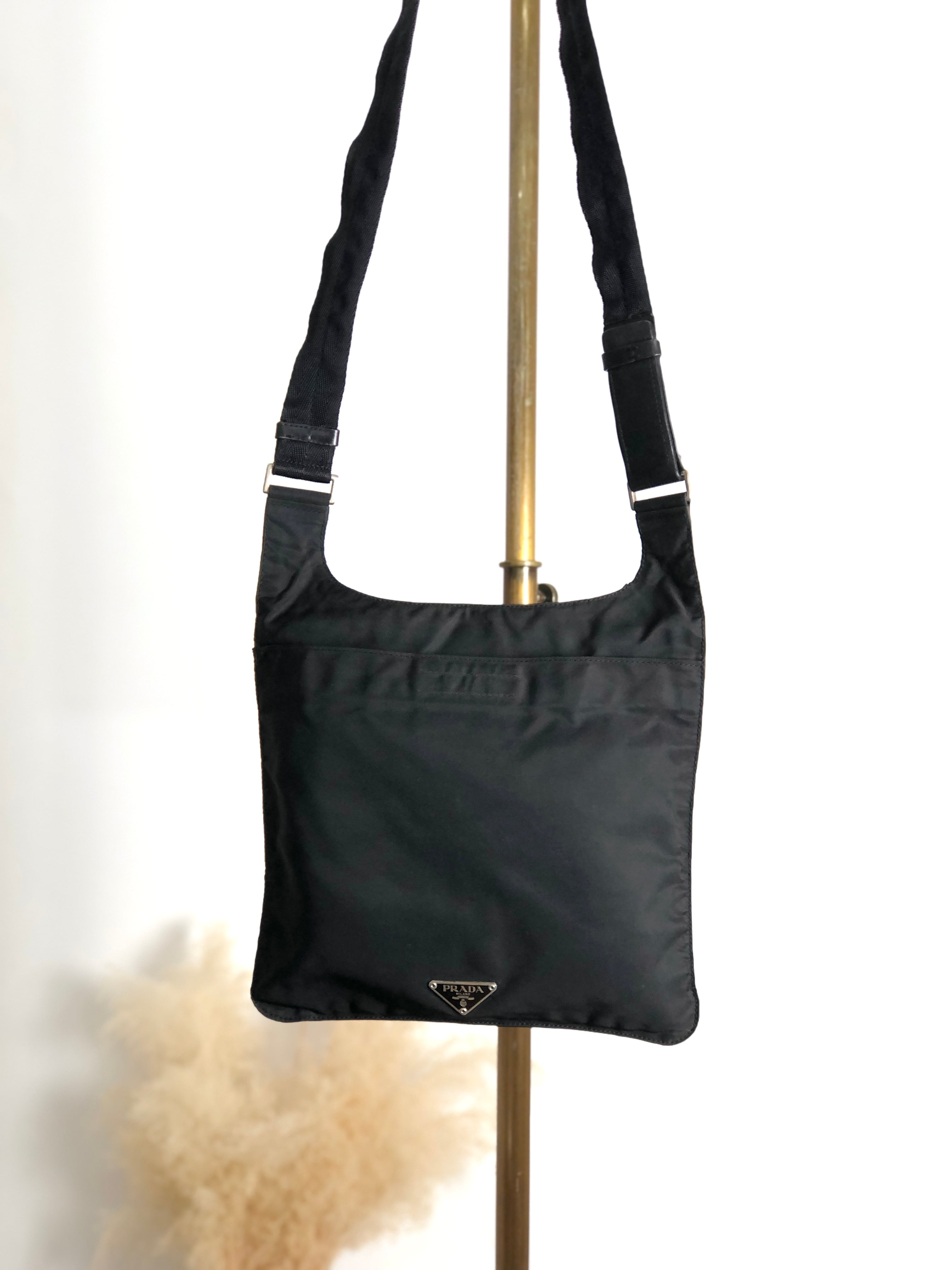 PRADA プラダ ショルダーバッグ ブラック トライアングルロゴ ナイロン vintage ヴィンテージ オールド h7a6s3