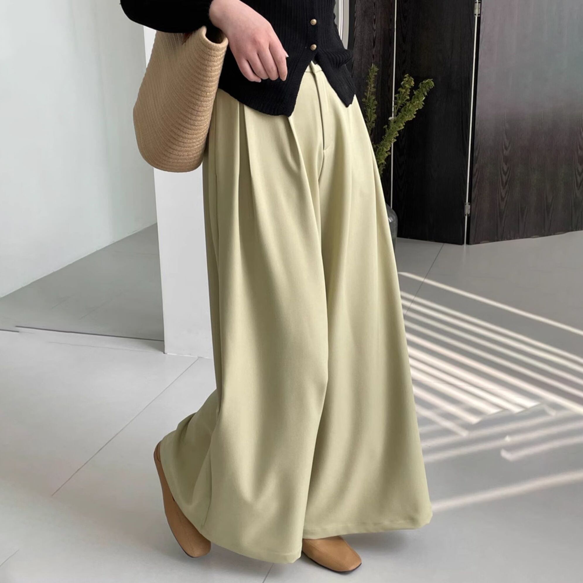 simple wide tuck pants m0399