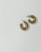 line stone volume pierce