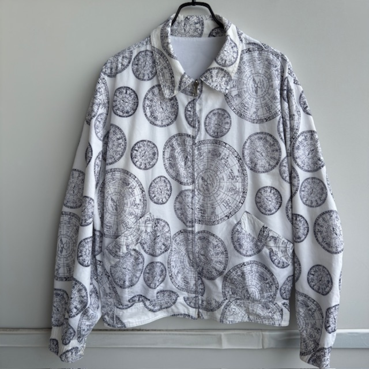 VALENTINO ジップジャケット ゾディアックプリント