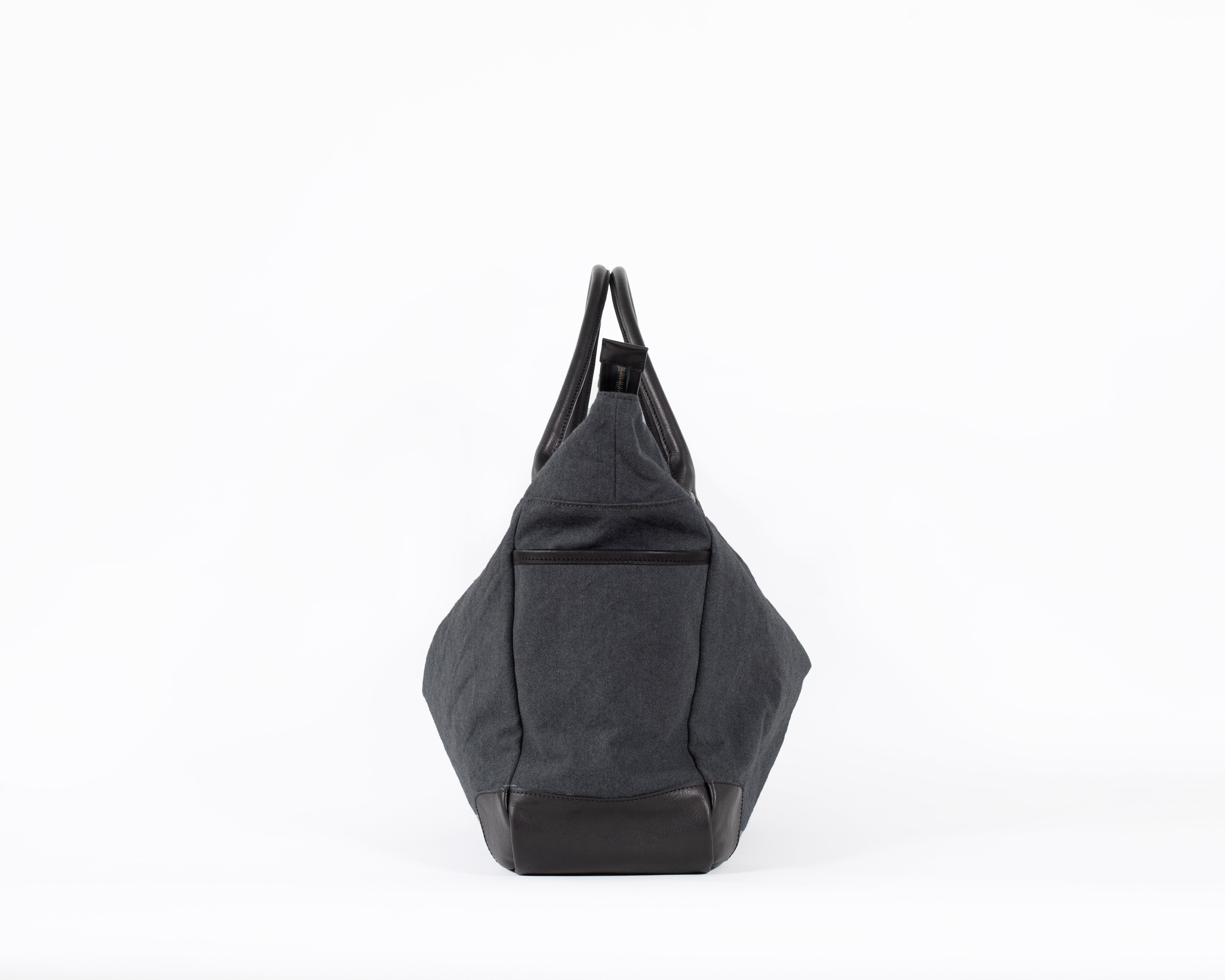 HOLDALL IN BRILLIANT GRAY【TT047】 | 日本製のバッグ・革小物