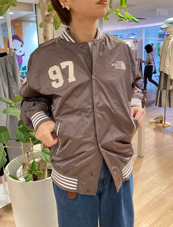 THE NORTH FACE クロップドジャケット ブラック　韓国正規店購入 THE NORTH FACE クロップドジャケット ブラック 韓国正規店購入