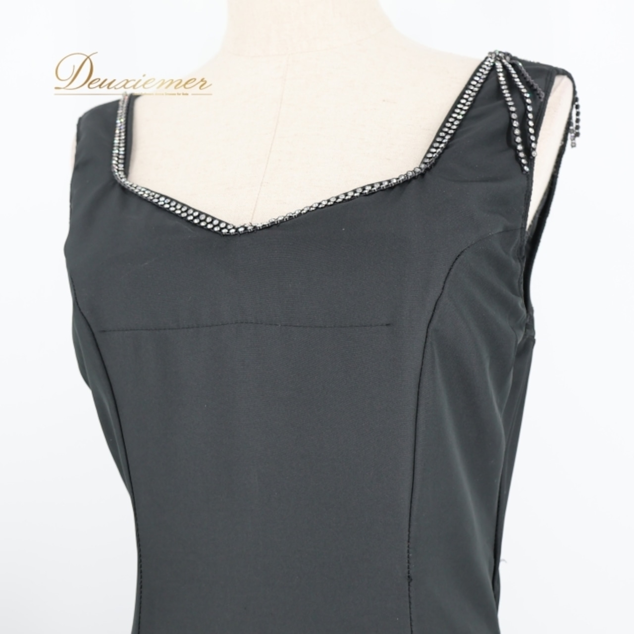 フラメンコ 衣装 ワンピース ドレス プリマブティック ブラック系 ボランテ フリル ラインストーン 黒 白 ノースリーブ シンプル ボリューム prima boutique 上品 練習 レッスン ダンス衣装 かわいい ホワイト系