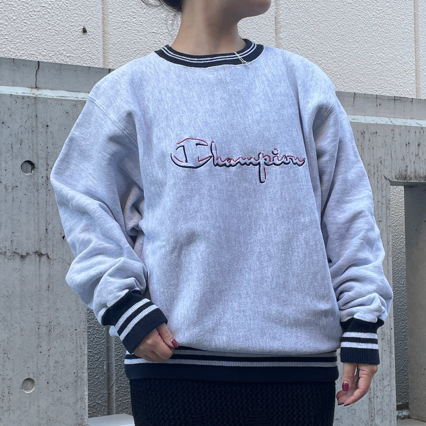 Champion | HOLIDAY WORKS