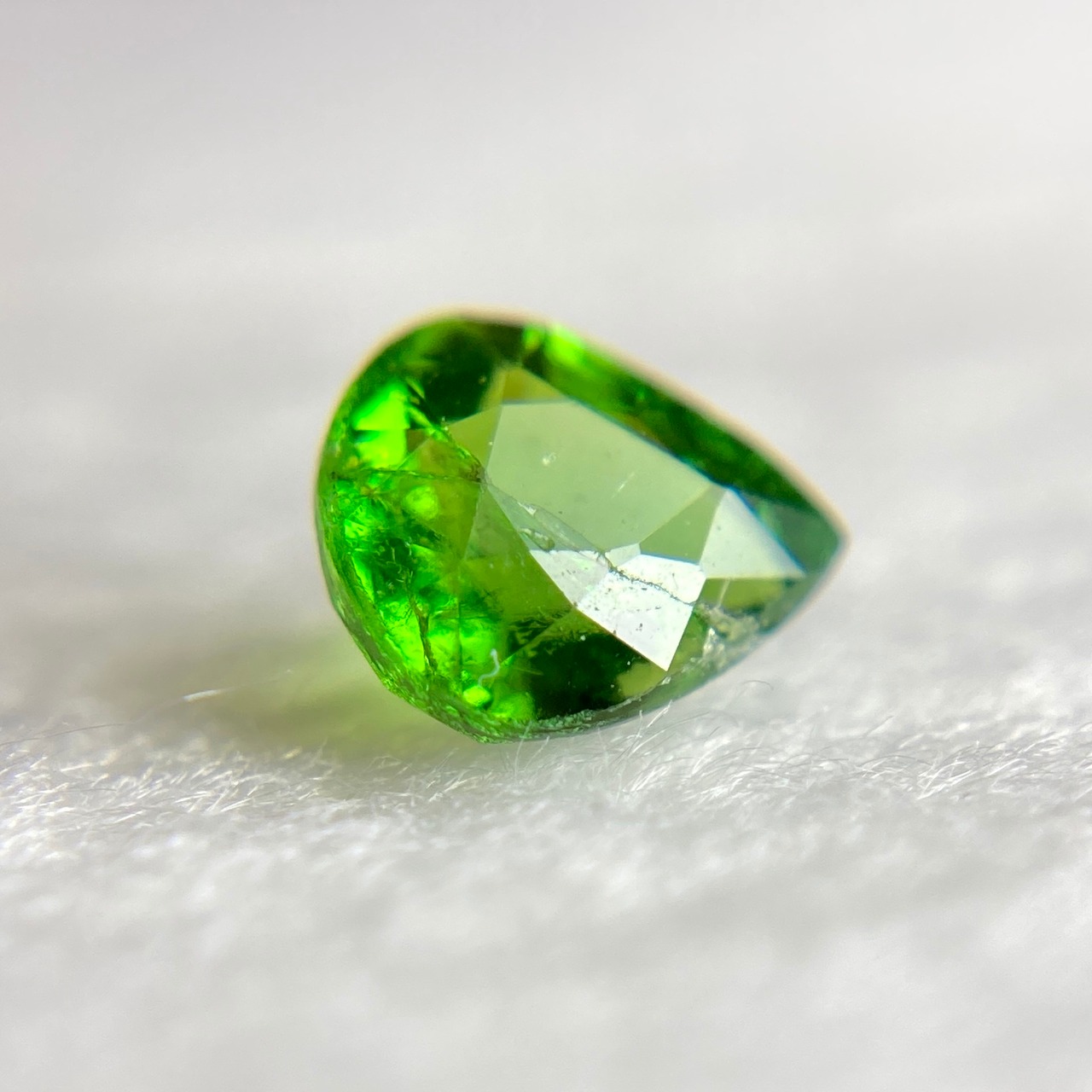 デマントイドガーネット 0.367ct グリーン 簡易ソーティング付き No.126