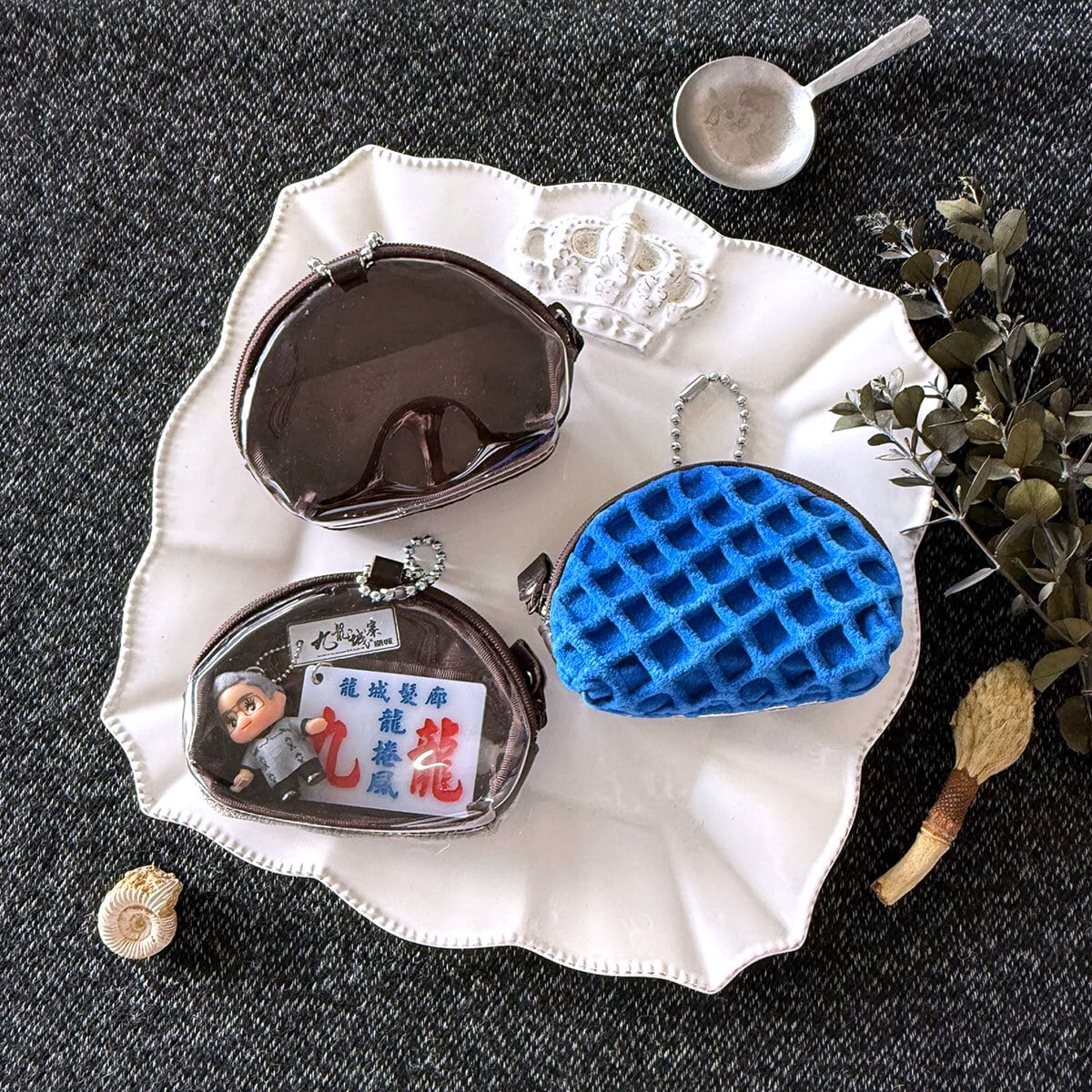 特別版:革のワッフル・半月クリアポーチ(ロイヤルブルー)